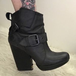 Dolce Vita black booties